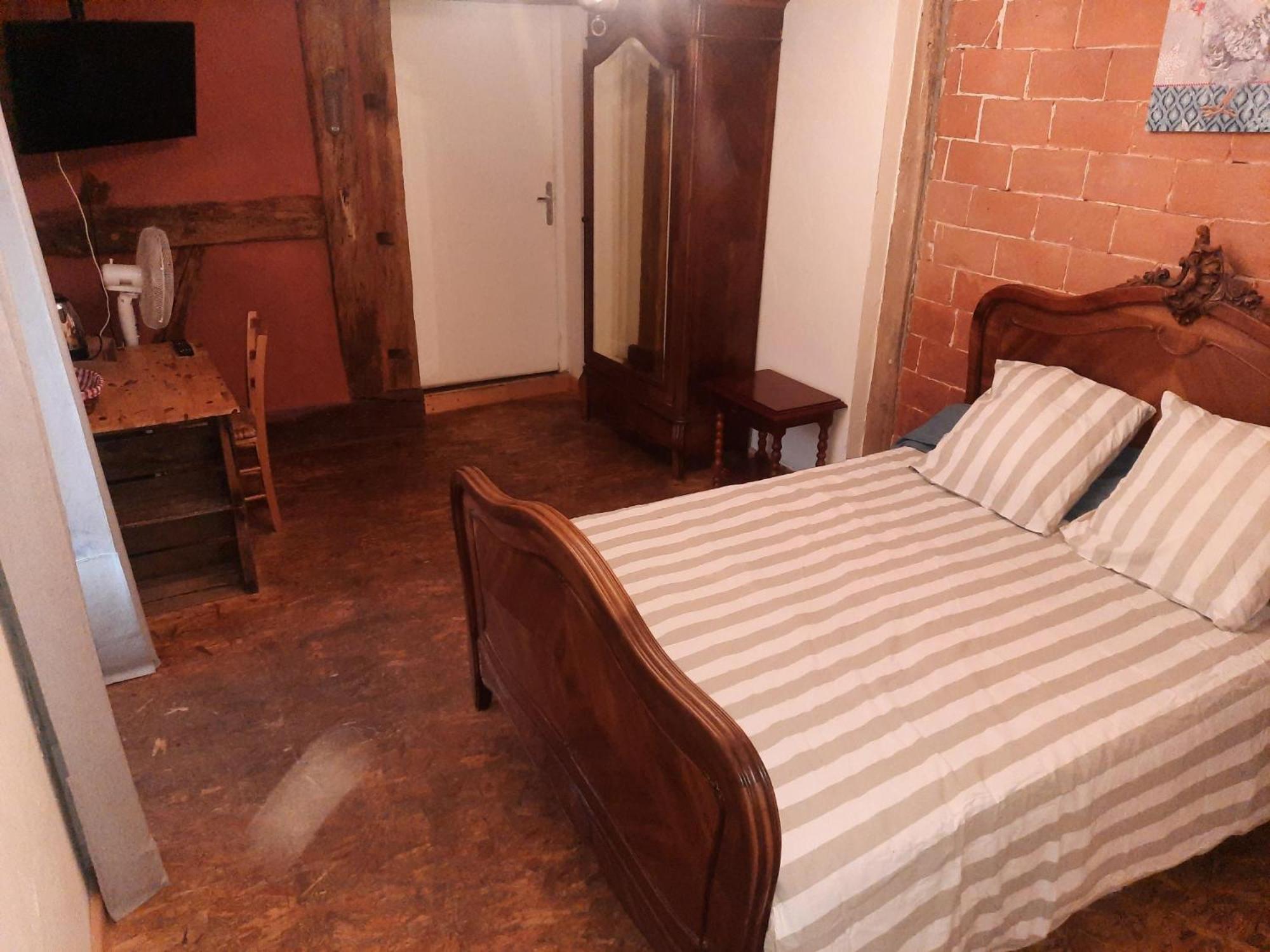 A La Poularde B&B Curciat-Dongalon Habitación foto